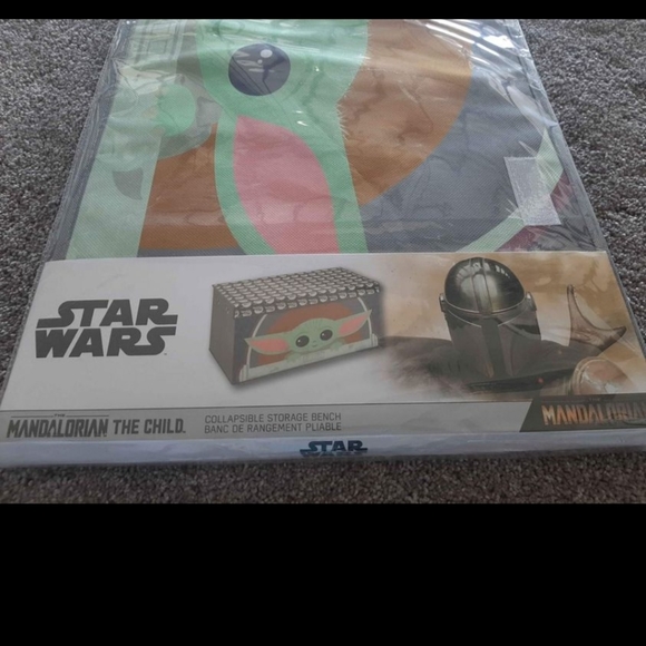 Brand new in packaging large mandalorian baby yoda storage bin/bench - Picture 4 of 6